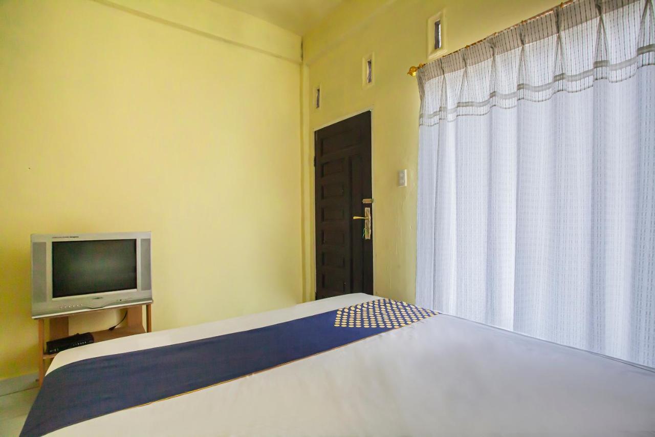 Spot On 2824 Hotel Permata Tongging Buitenkant foto